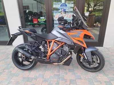 KTM 1290 Super Duke GT (2022 - 25) usata