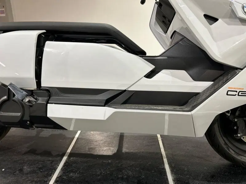 Bmw CE 04 (2021 - 25) (11)