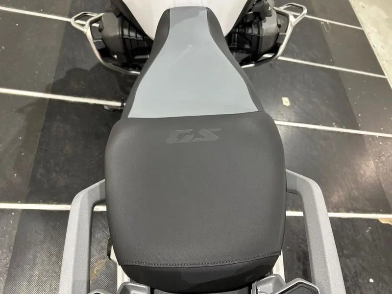 Bmw R 1300 GS Adventure Trophy (2025 - 26) (10)
