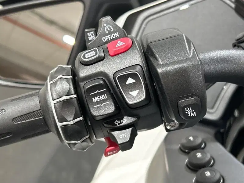 Bmw R 1300 RT (2026) (7)
