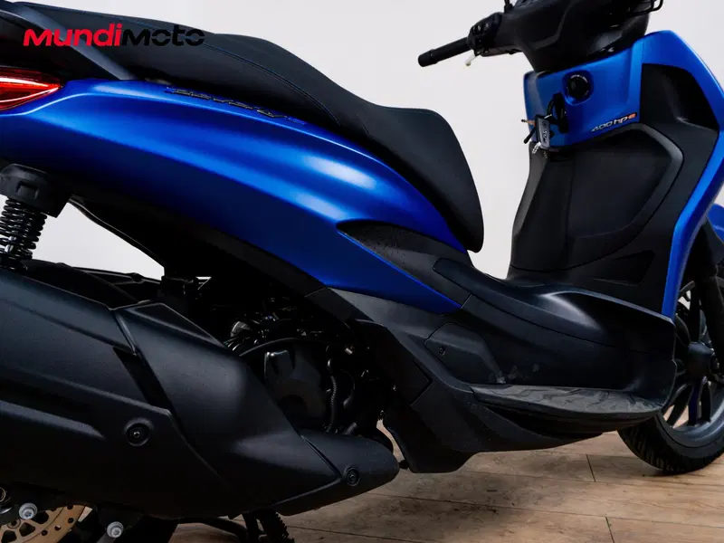 Piaggio Beverly 400 S (2025 - 26) (4)