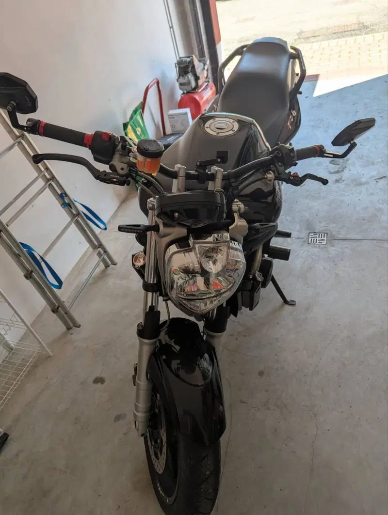 Yamaha FZ6 (2004 - 07) (2)