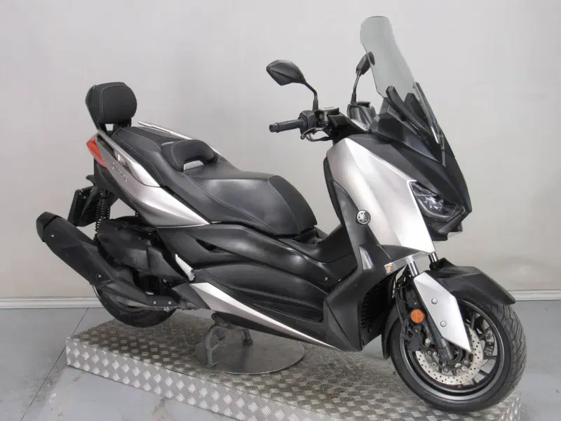 Yamaha X-Max 400 ABS (2017 - 20) (3)