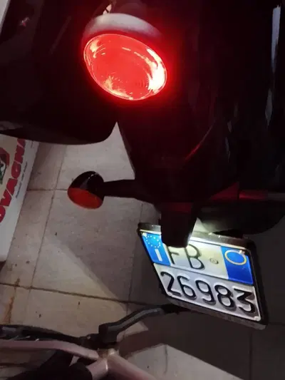 Royal Enfield Super Meteor 650 (2023 - 26) usata