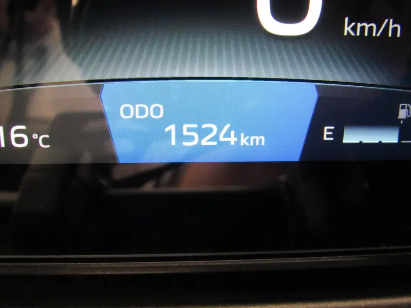 Yamaha XSR 900 (2025 - 26) (8)