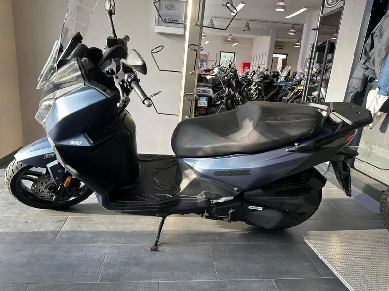 Sym Joyride 300 (2022 - 24) (3)