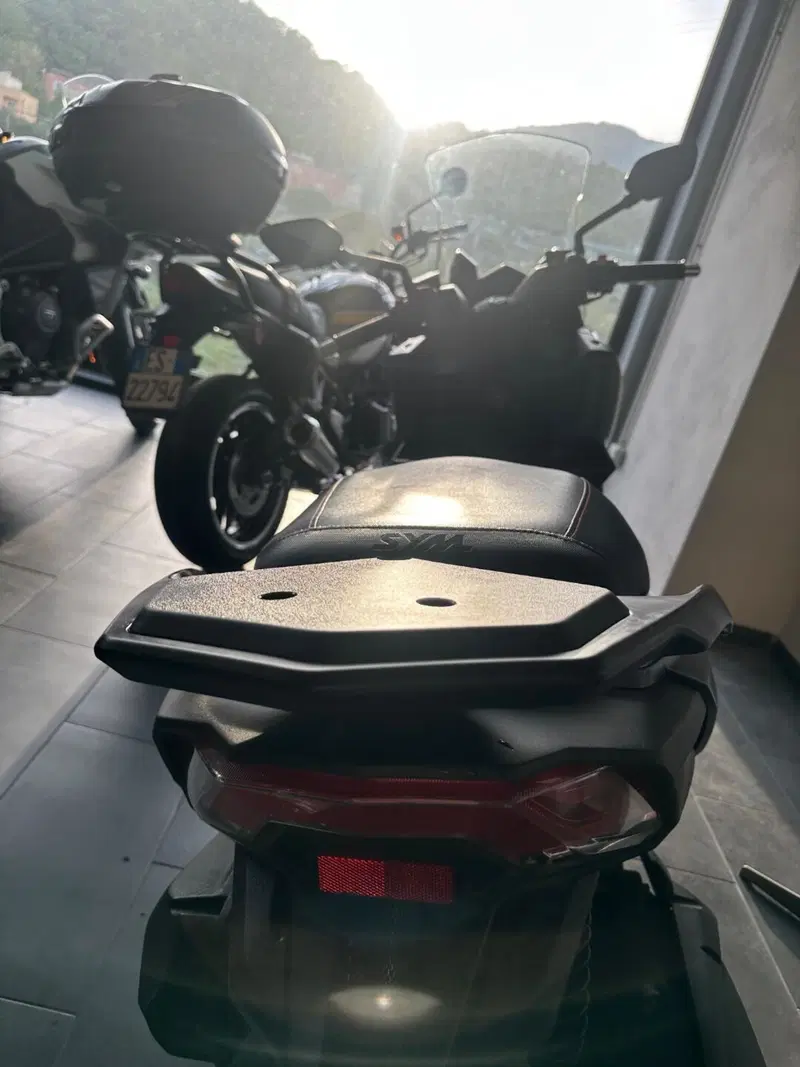 Sym Joyride 300 (2022 - 24) (7)