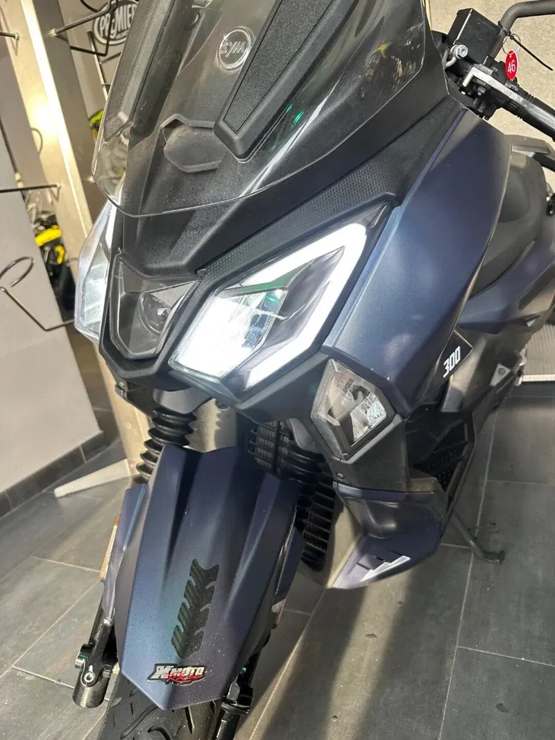 Sym Joyride 300 (2022 - 24) (11)
