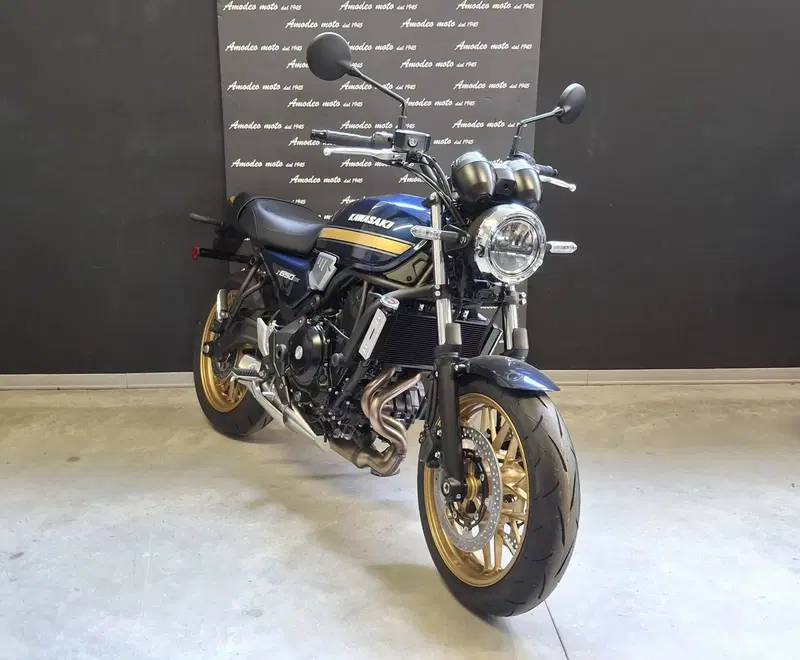 Kawasaki Z 650 RS (2025 - 26) (4)