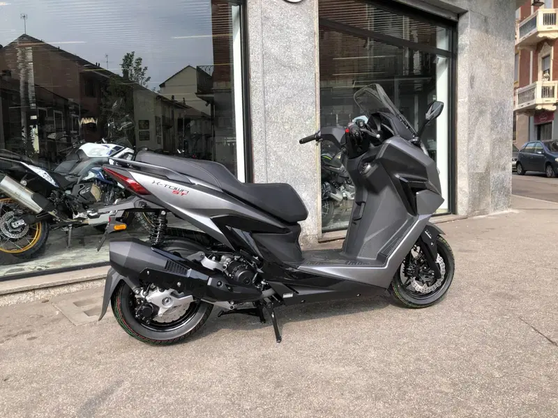 Kymco X-Town 250ST (2026) (2)