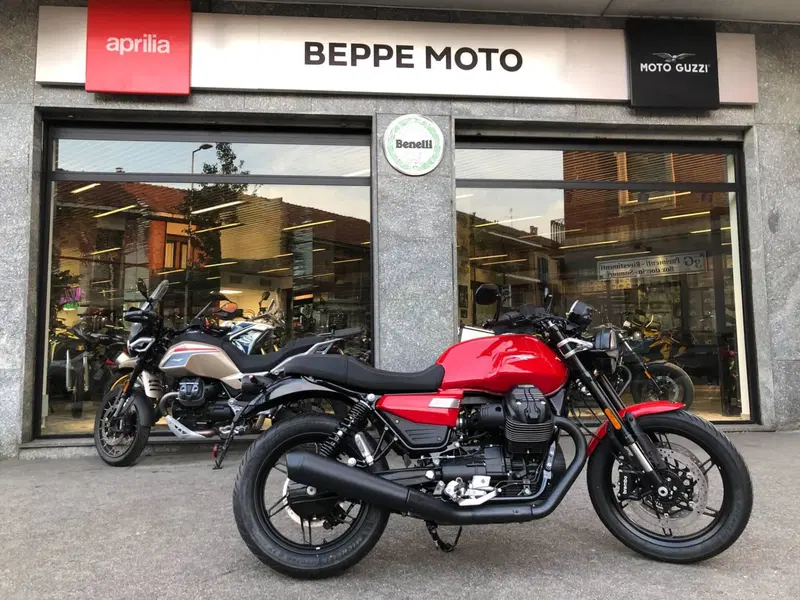Moto Guzzi V7 Sport (2025 - 26)