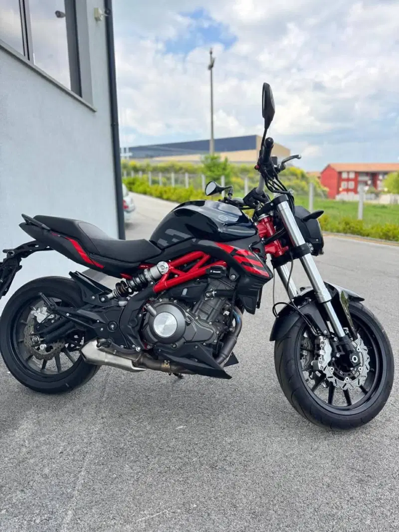 Benelli BN 302 S (2019 - 20) (3)