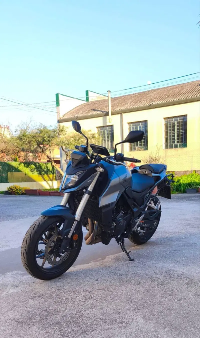 Honda CB 750 Hornet (2023 - 24) (6)