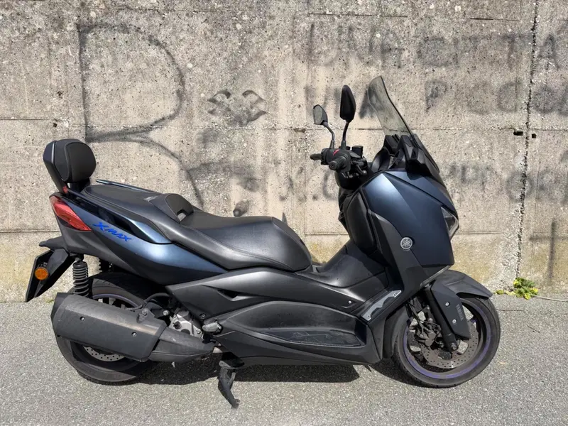 Yamaha X-Max 300 (2021 - 24)