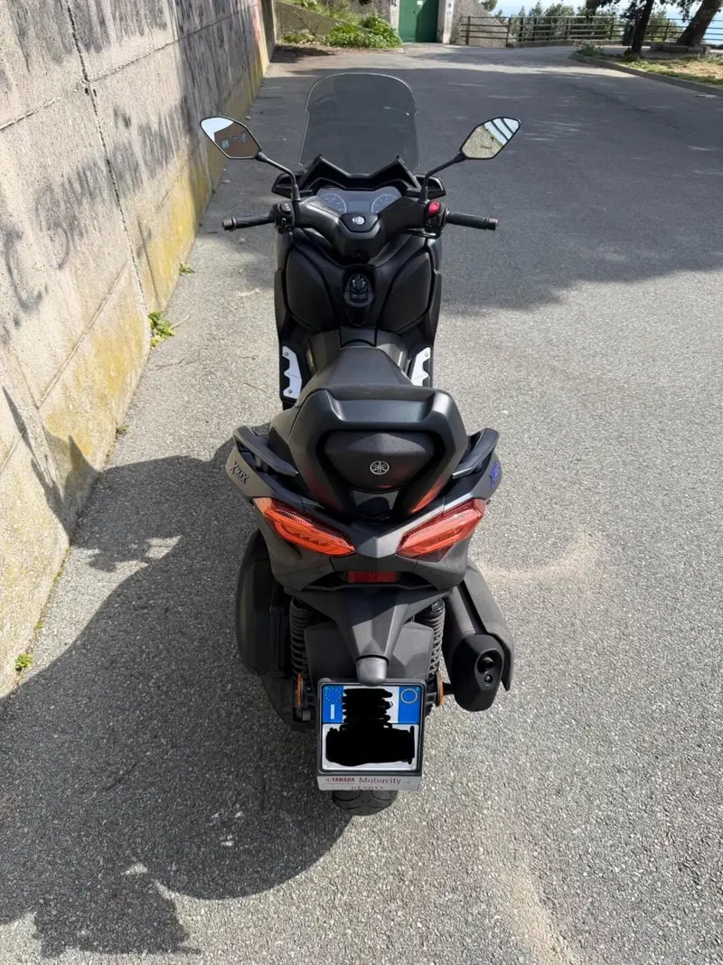 Yamaha X-Max 300 (2021 - 24) (5)