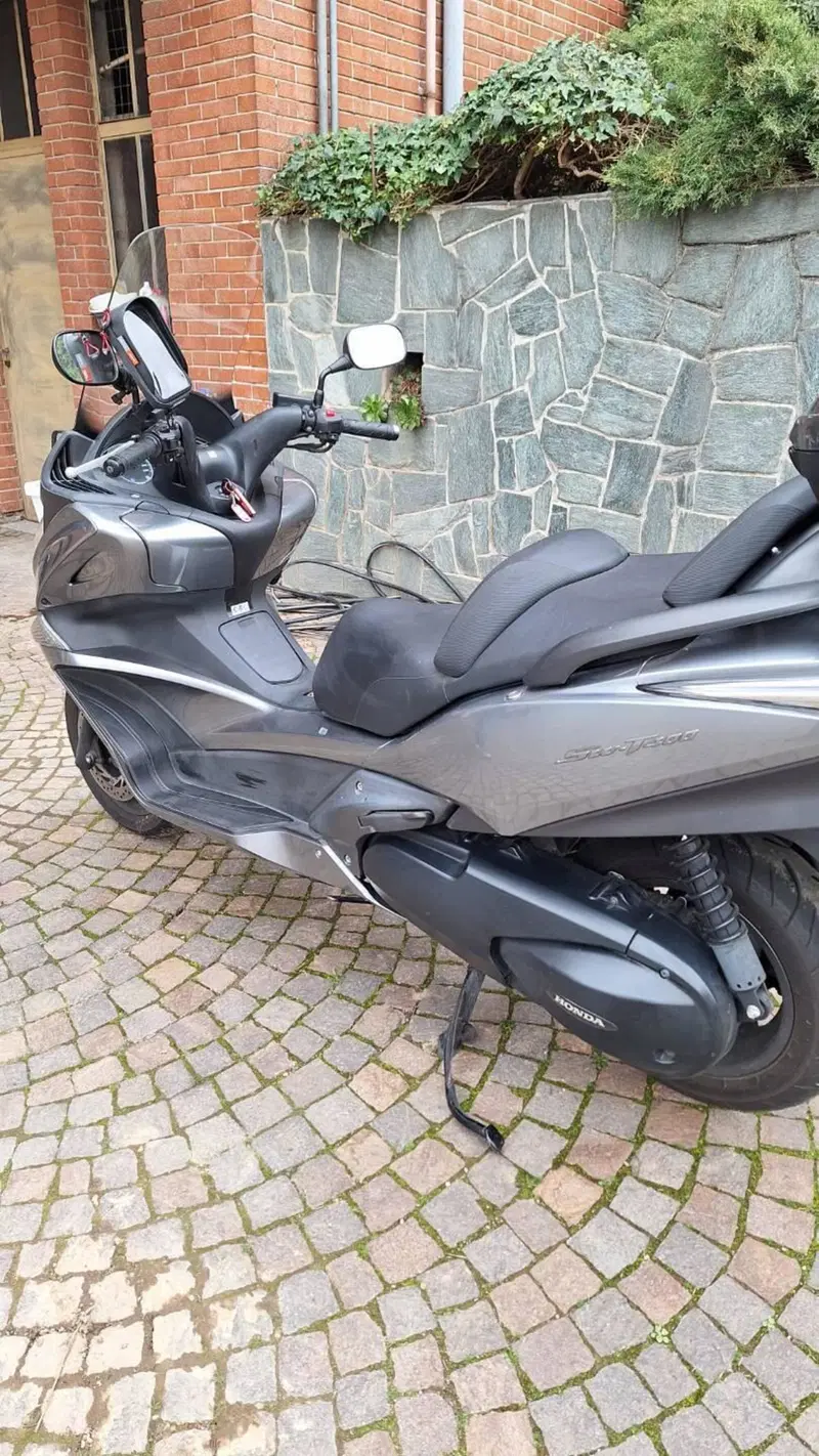 Honda SW-T 400 ABS (2008 - 16) (7)