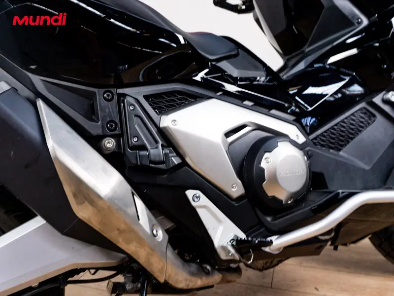 Honda X-ADV 750 Gravel (2025 - 26) (4)