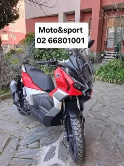 Voge Sfida SR1 ADV (2023 - 26) nuova