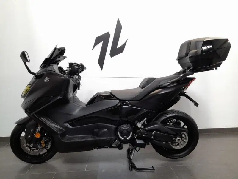 Yamaha T-Max 560 Tech Max (2022 - 24) (4)