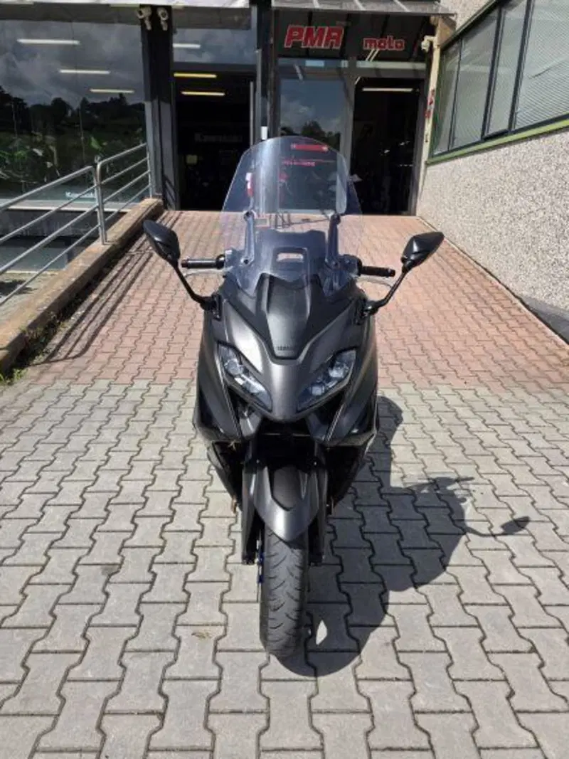 Yamaha T-Max 560 (2022 - 24) (5)