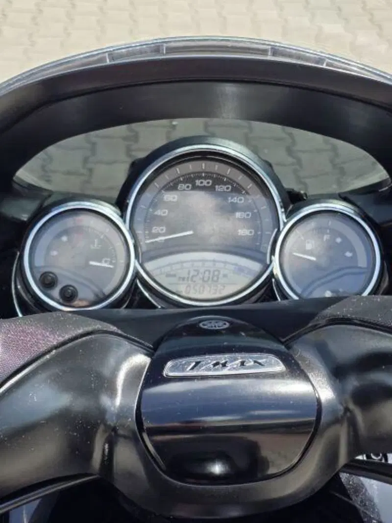 Yamaha T-Max 500 (2008 - 12) (7)