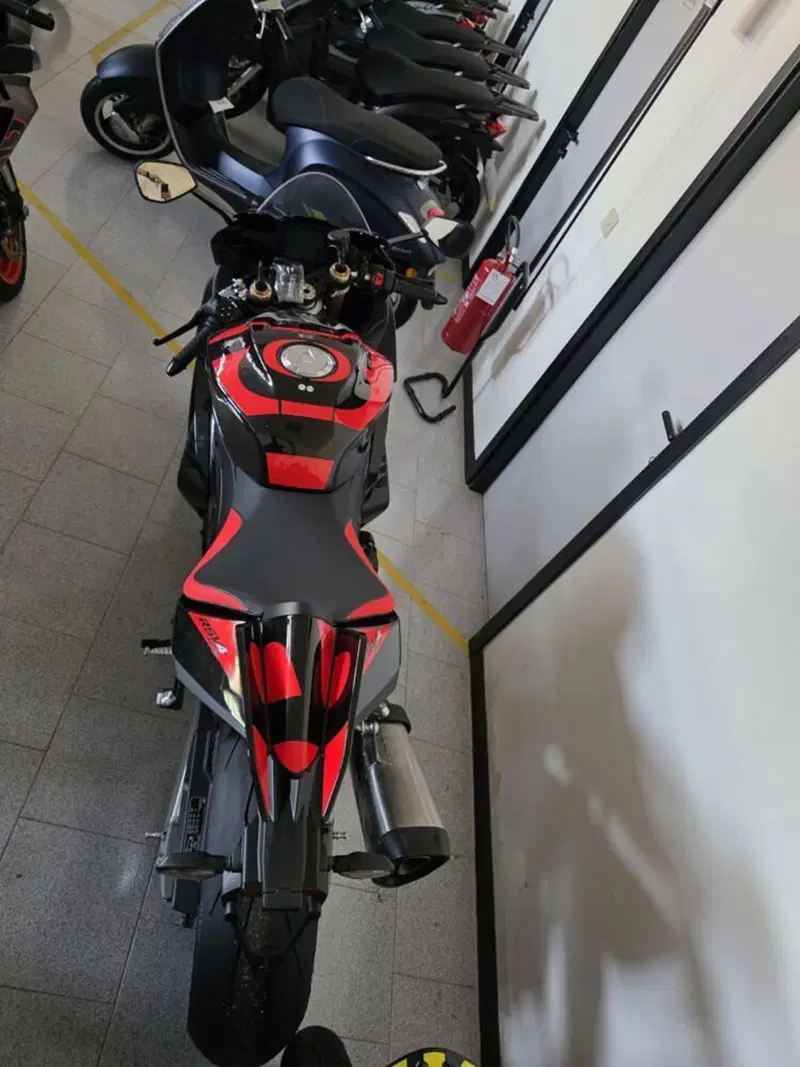 Aprilia RSV4 1100 (2025 - 26) (6)