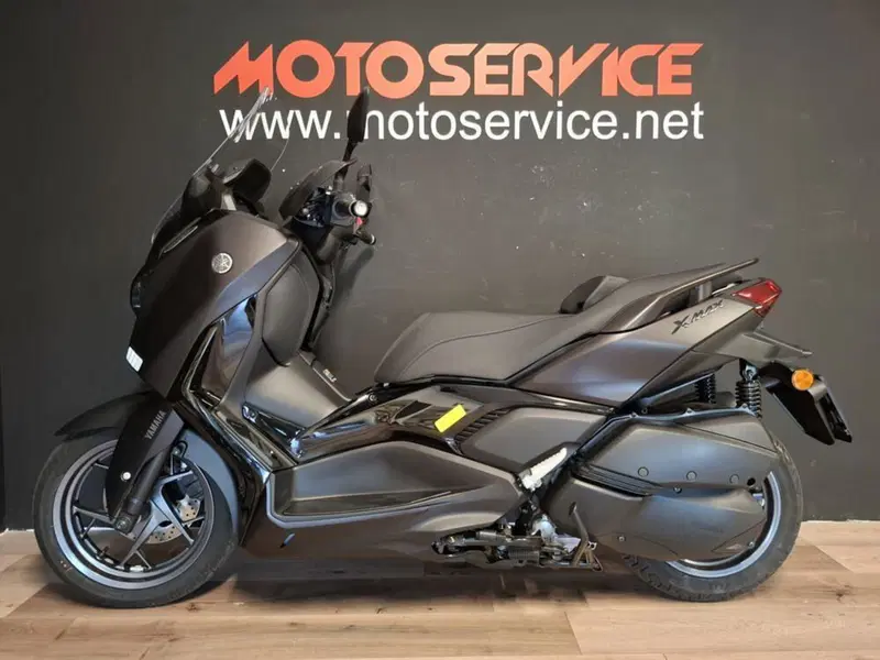 Yamaha X-Max 300 Tech Max (2025 - 26)