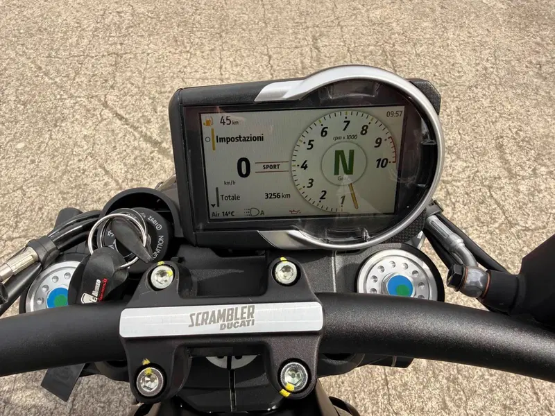 Ducati Scrambler 800 Nightshift (2023 - 24) (2)