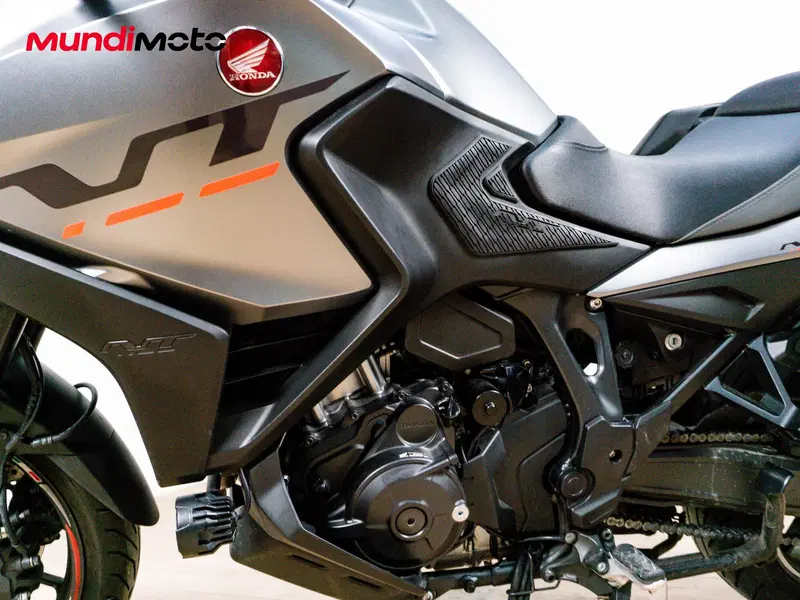 Honda NT 1100 Urban DCT (2022 - 24) (9)