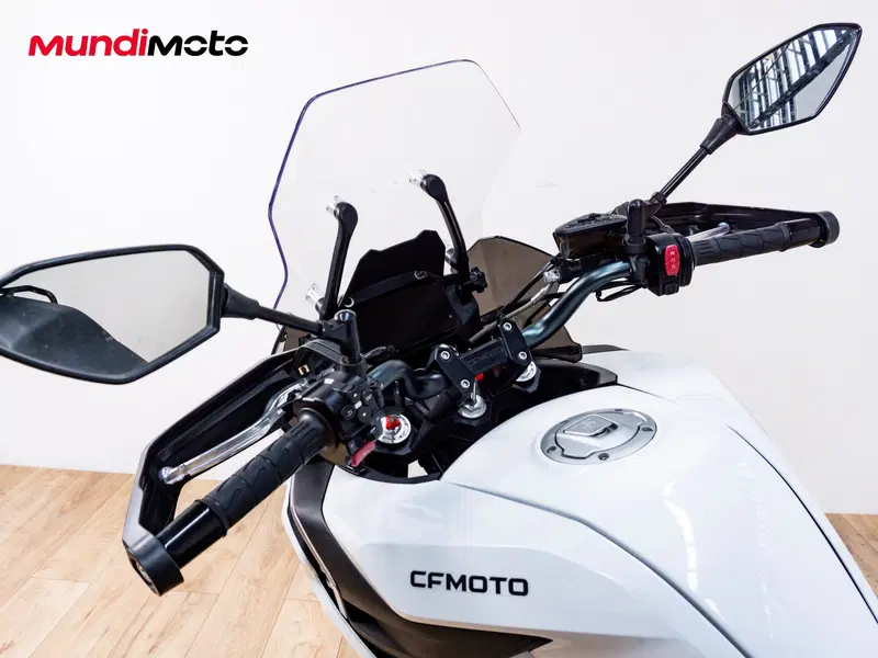 CFMOTO 700MT (2024 - 26) (11)
