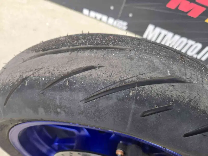 Yamaha YZF R7 (2021 - 25) (13)