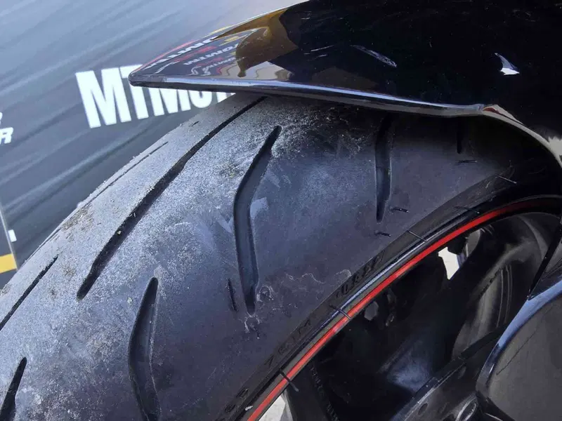 Yamaha YZF R6 (2006 - 07) (11)