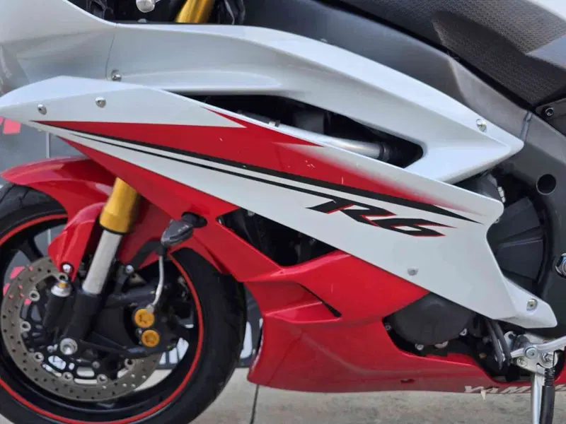 Yamaha YZF R6 (2006 - 07) (3)