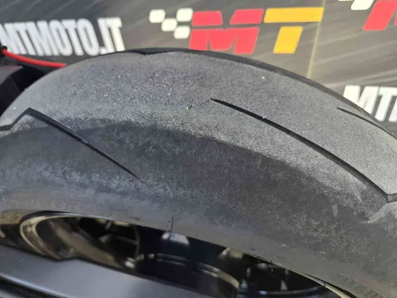 Honda CBR 1000 RR Fireblade (2012 - 16) (14)