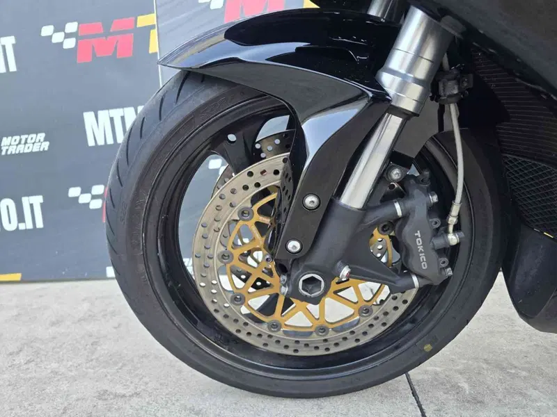 Honda CBR 1000 RR Fireblade (2006 - 07) (8)