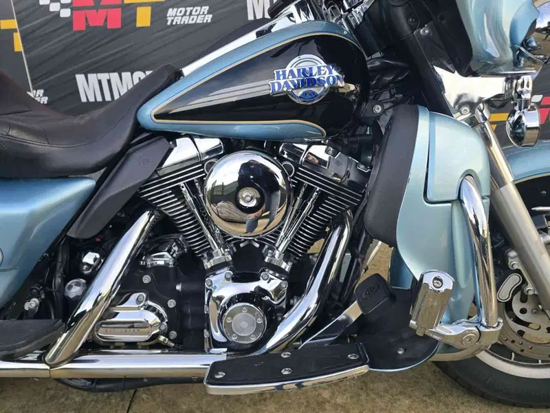 Harley-Davidson 1584 Electra Glide Ultra Classic (2007) - FLHTCU (7)