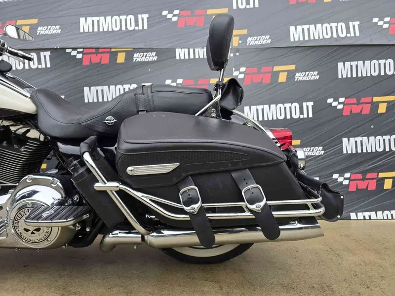 Harley-Davidson 103 Road King Classic (2011 - 13) - FLHRC (7)