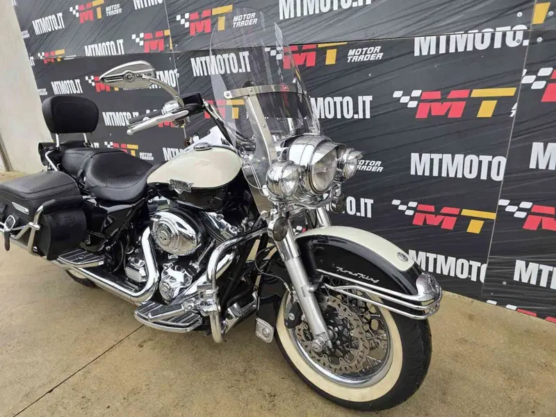 Harley-Davidson 103 Road King Classic (2011 - 13) - FLHRC (4)