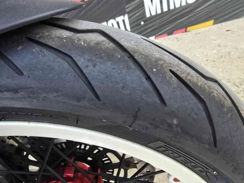 MV Agusta Dragster 800 RR (2015 - 17) (12)