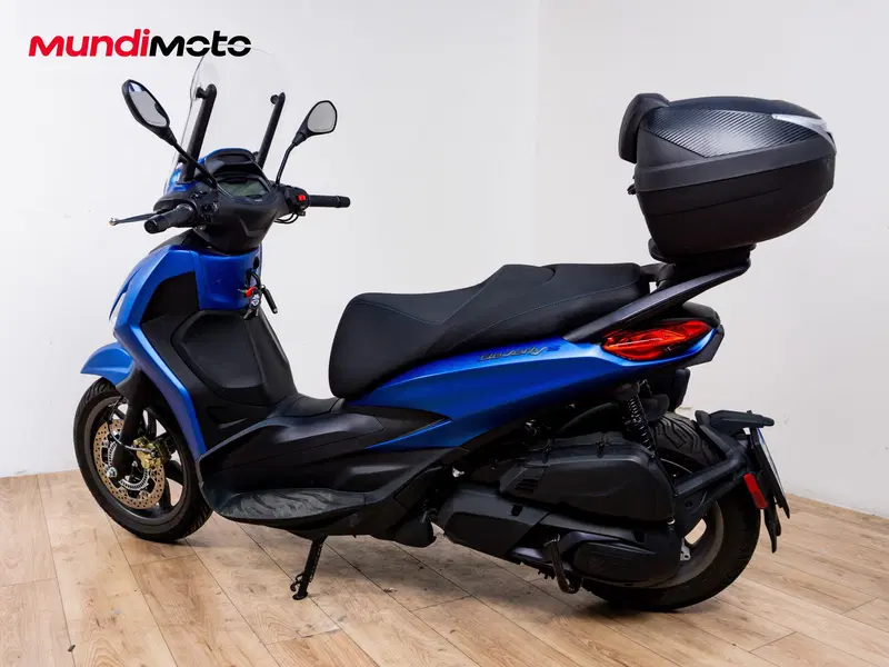 Piaggio Beverly 400 S (2025 - 26) (7)