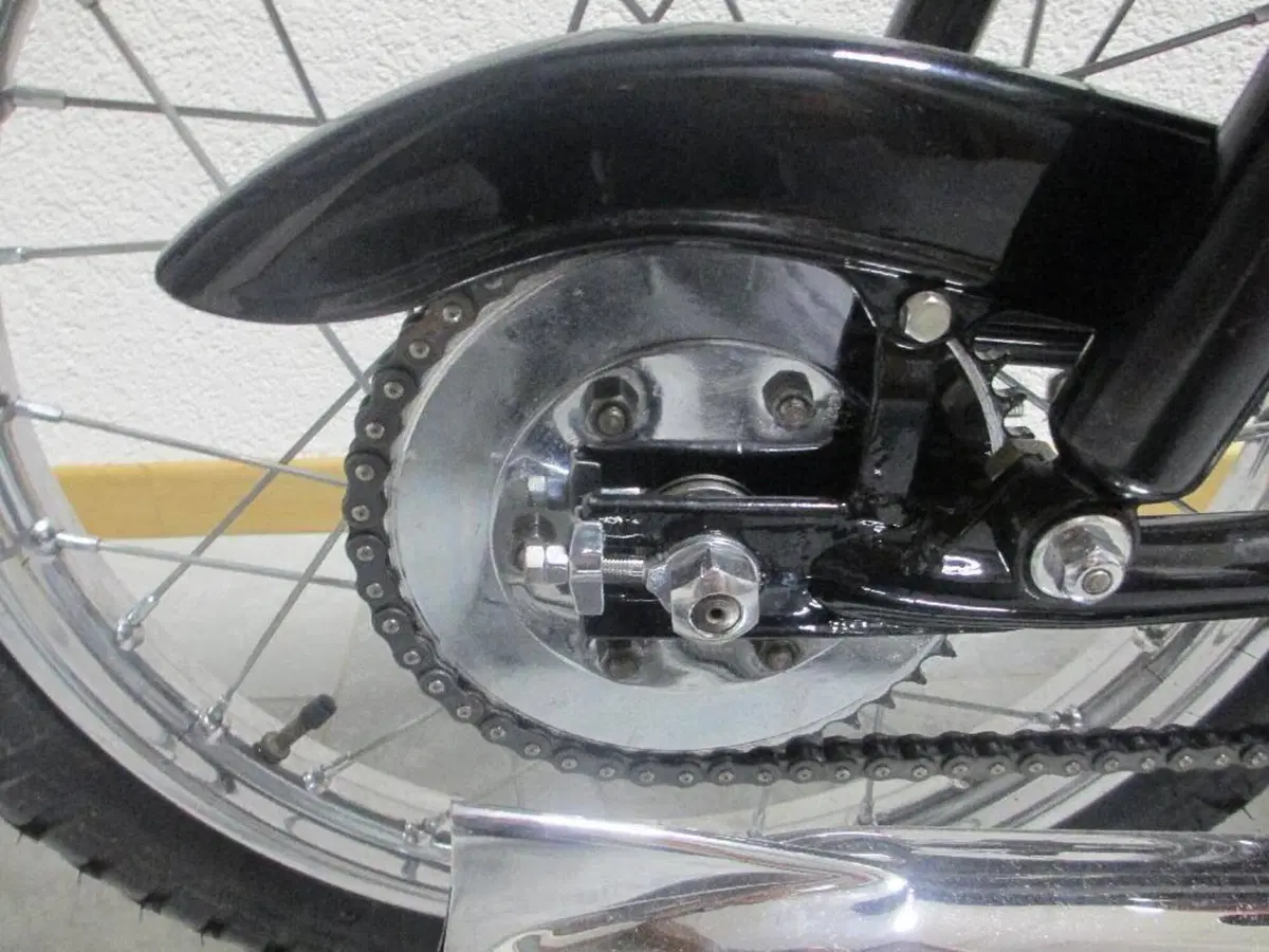 MV Agusta TR 125  (10)