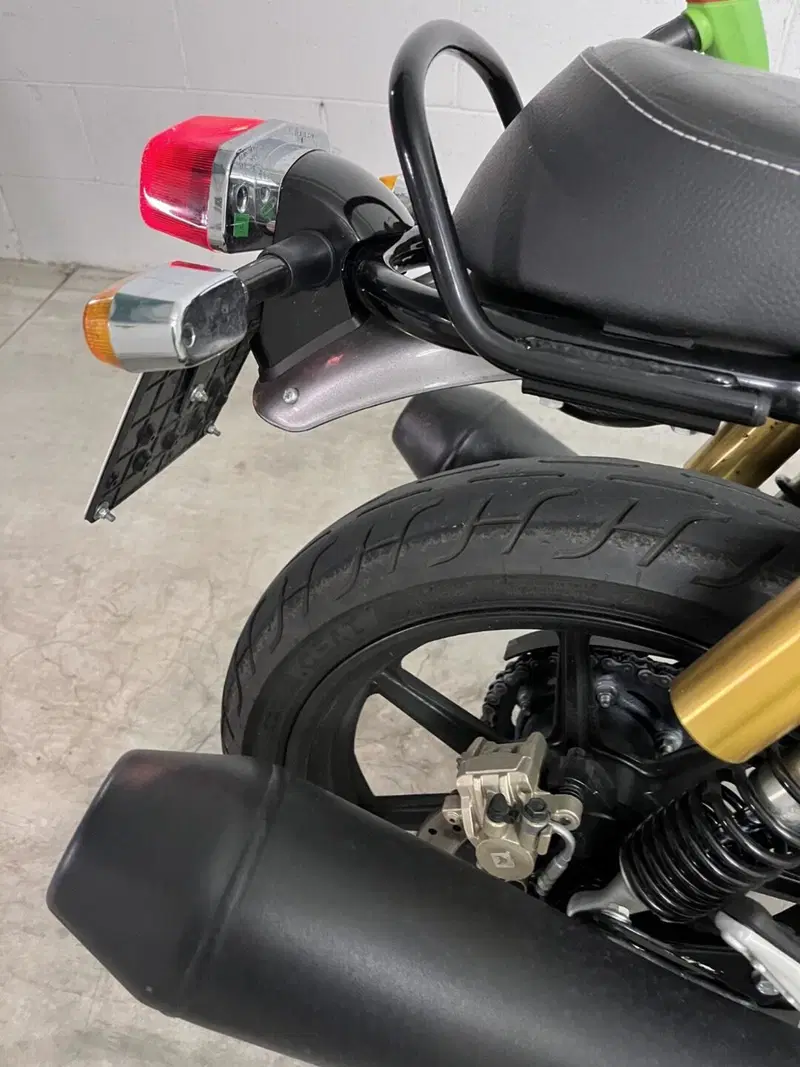 Royal Enfield Interceptor 650 (2021 - 26) (2)