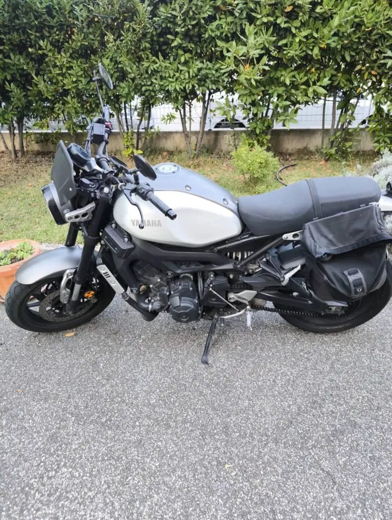Yamaha XSR 900 ABS (2016 - 20) (2)