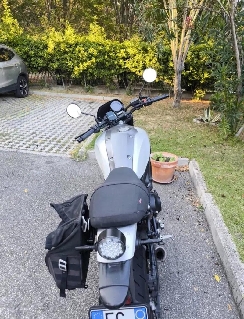 Yamaha XSR 900 ABS (2016 - 20) (3)