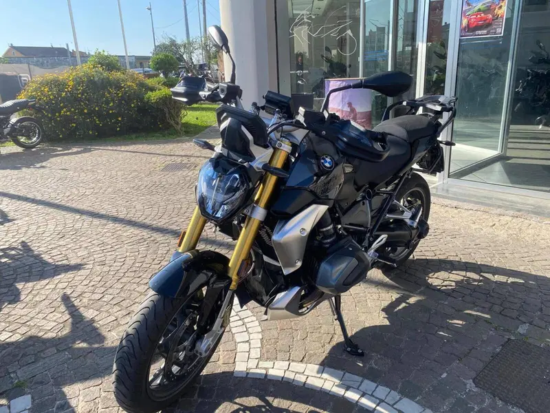 Bmw R 1250 R (2021 - 25) (4)