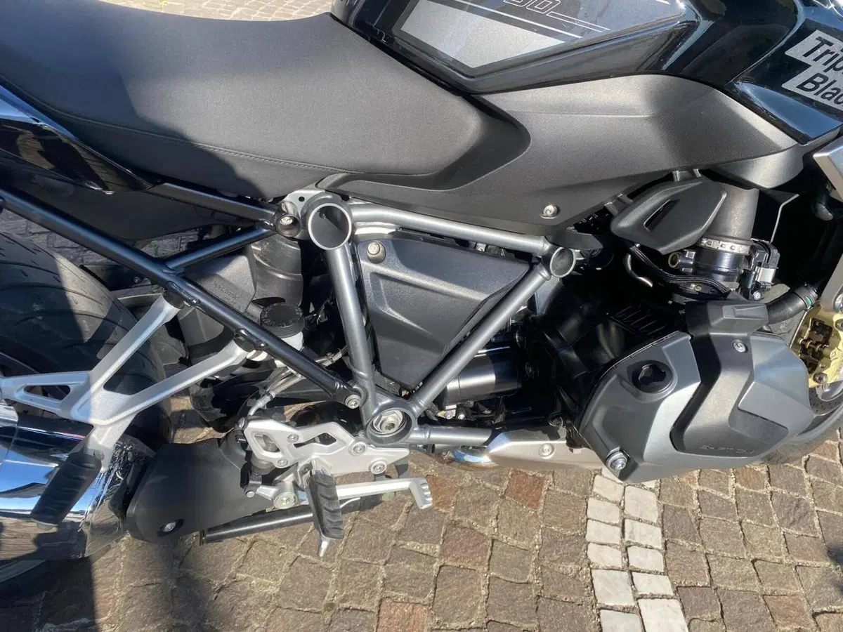 Bmw R 1250 R (2021 - 25) (13)