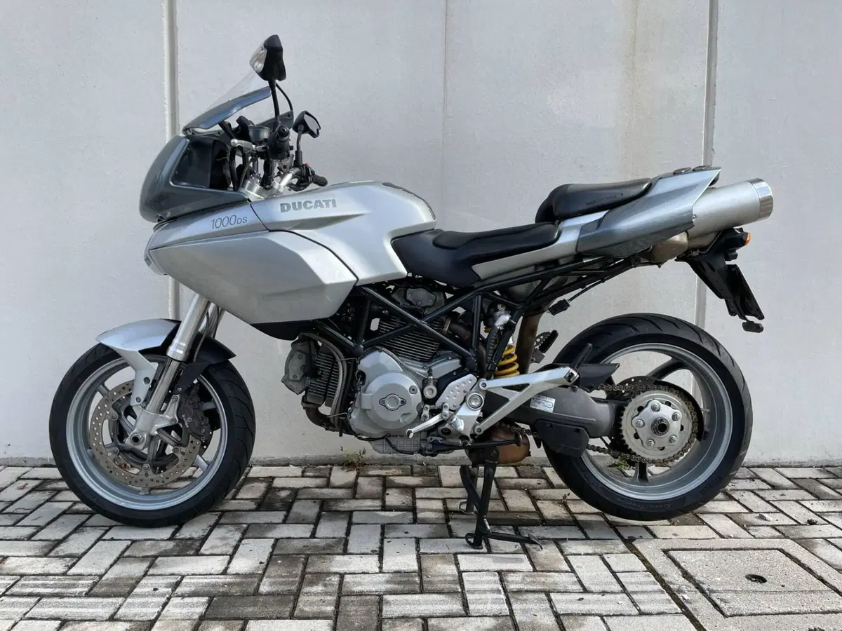 Ducati Multistrada 1000 DS (2003 - 06) (2)