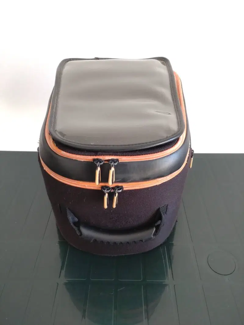 borsa serbatoio anteriore KTM 690 (2)