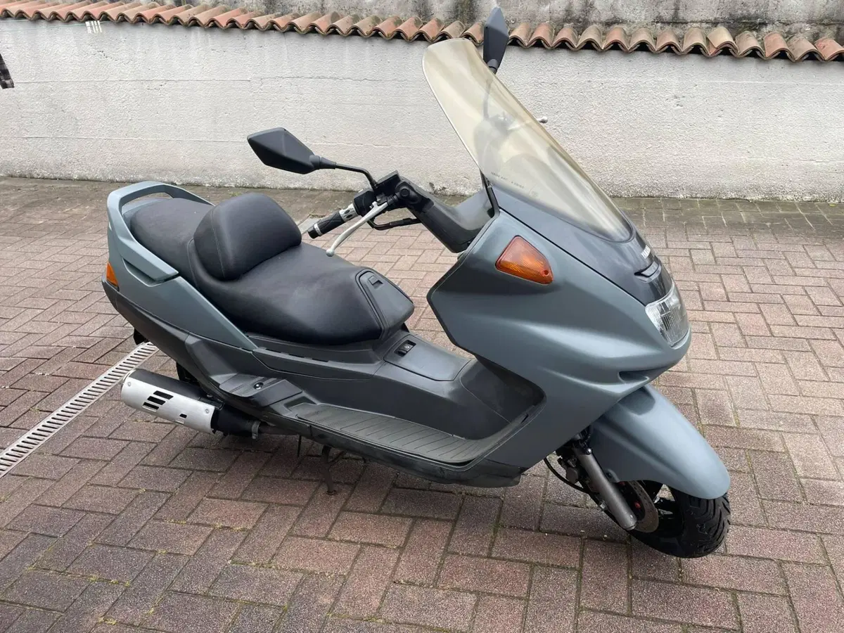 Yamaha Majesty 250 (1995 - 99) (6)