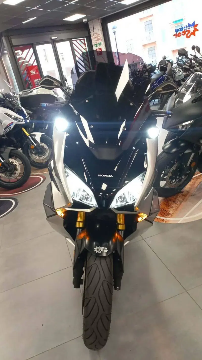 Honda Forza 750 DCT (2021 - 24) (3)